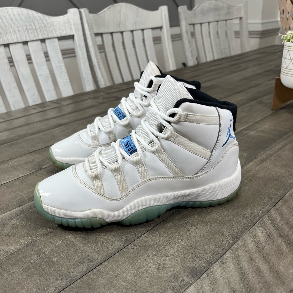 Nike Air Jordan 11 Retro Legend Blue Sz 8.5